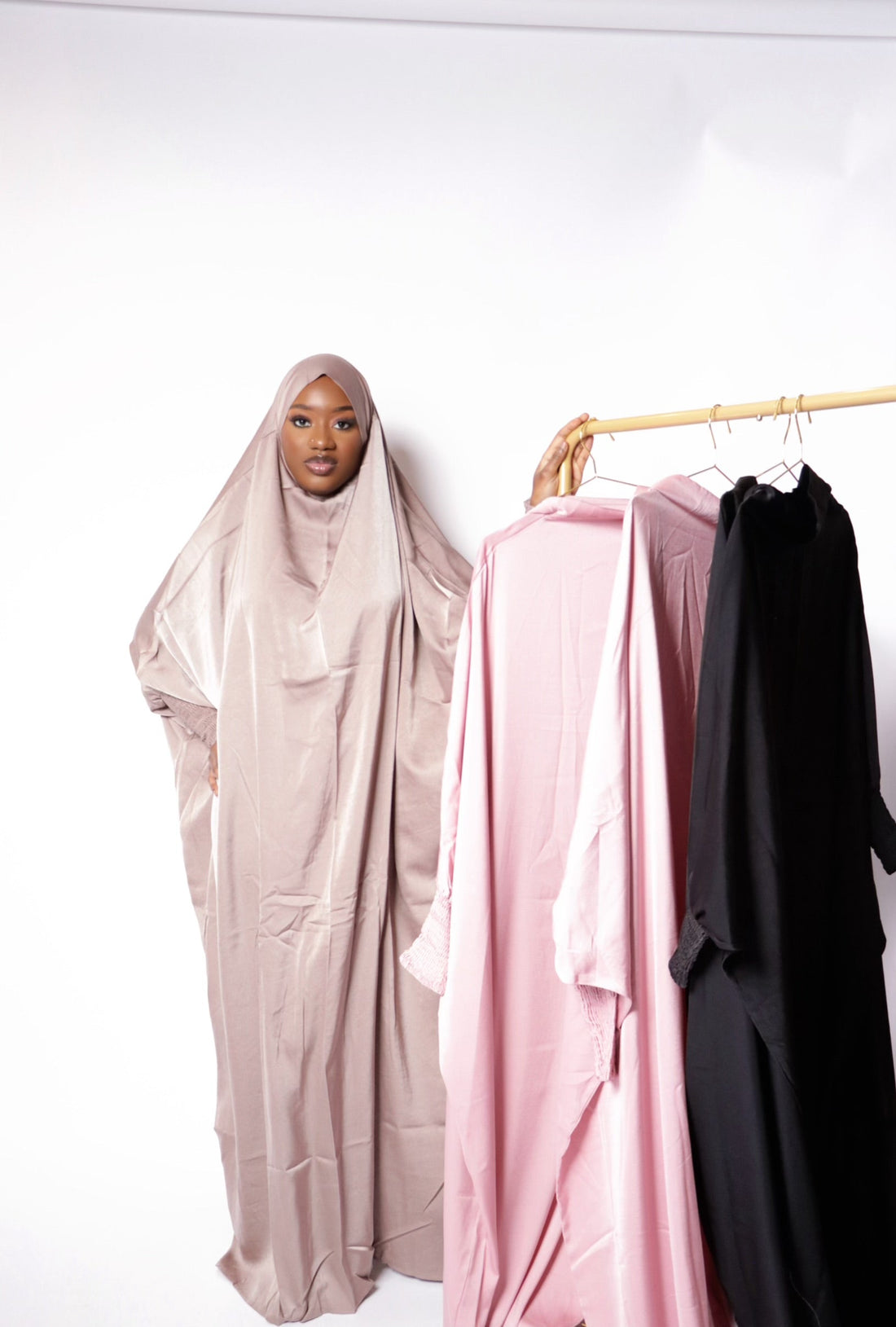 Discover the World of Stylish and Comfortable Jilbabs